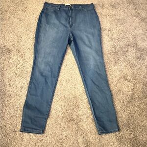 Vibrant M.I.U.  denim jeans